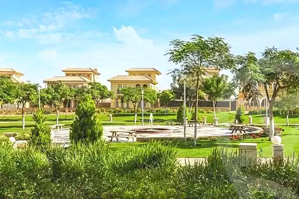 https://aqarmap.com.eg/ar/listing/7357278-for-sale-cairo-new-cairo-compounds-hyde-park-parkway-hyde-park-compound