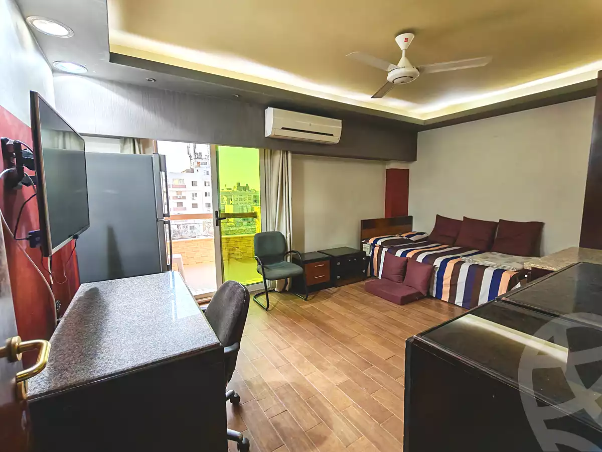 https://aqarmap.com.eg/ar/listing/7357286-for-rent-cairo-6th-of-october-lhsry