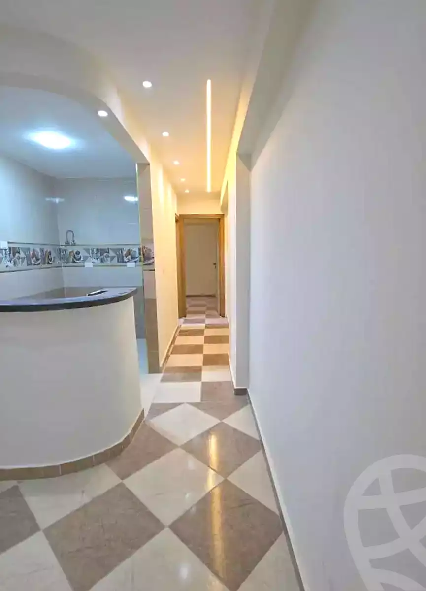 https://aqarmap.com.eg/ar/listing/7357355-for-sale-alexandria-sydy-bshr-sydy-bshr-bhry-shr-mhmd-njyb