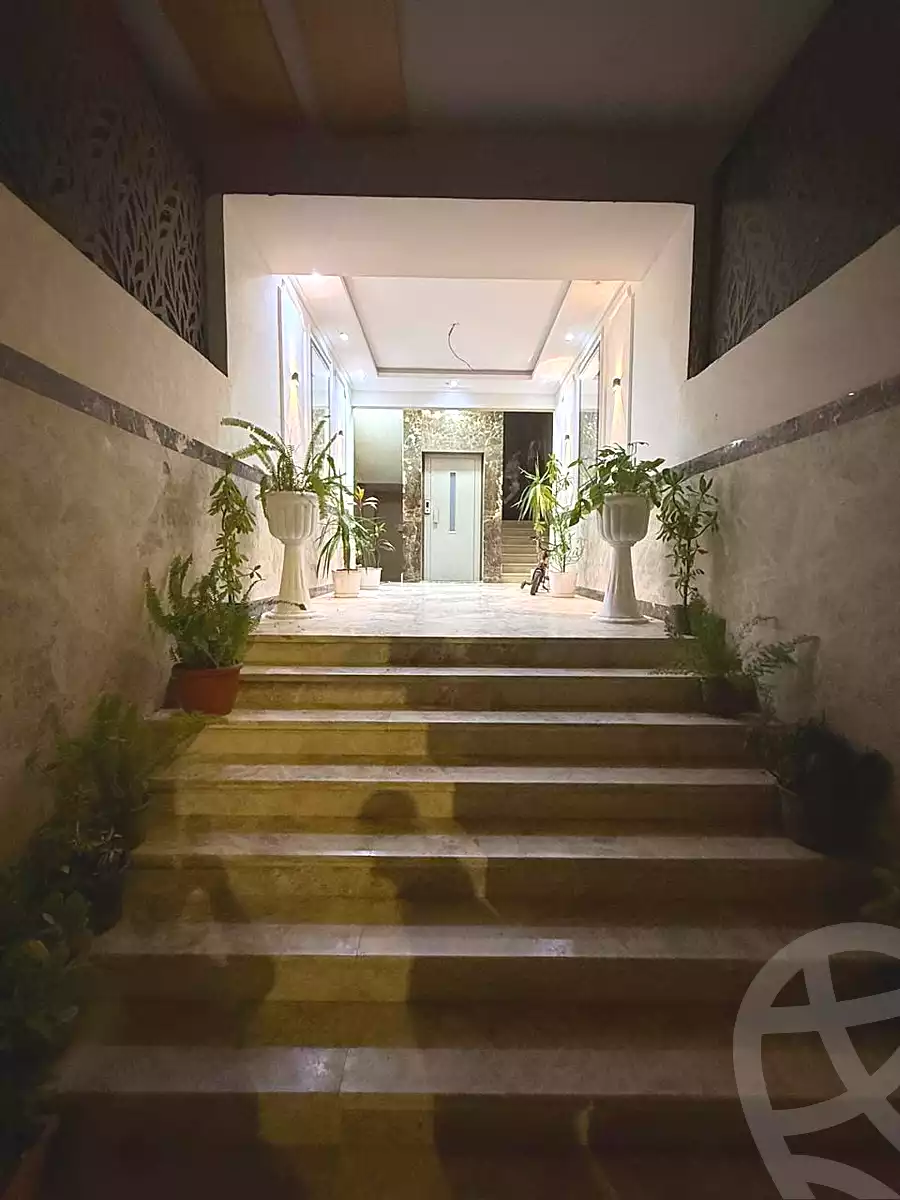 https://aqarmap.com.eg/en/listing/7357412-for-rent-cairo-6th-of-october-mntq-fr-y-b-6-ktwbr