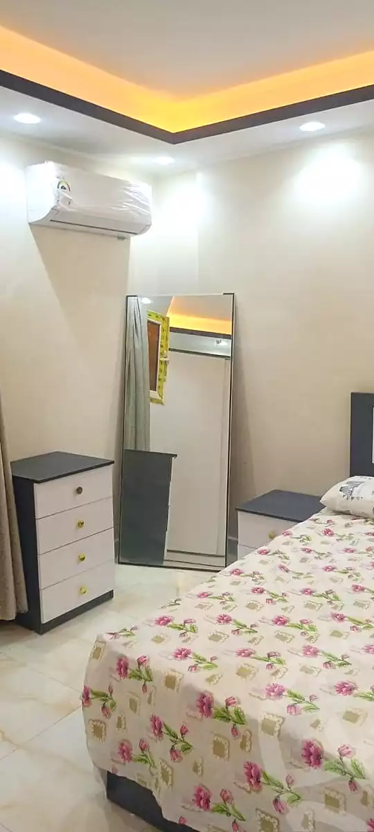 https://aqarmap.com.eg/ar/listing/7357535-for-rent-cairo-6th-of-october-mntq-fr-y-b-6-ktwbr