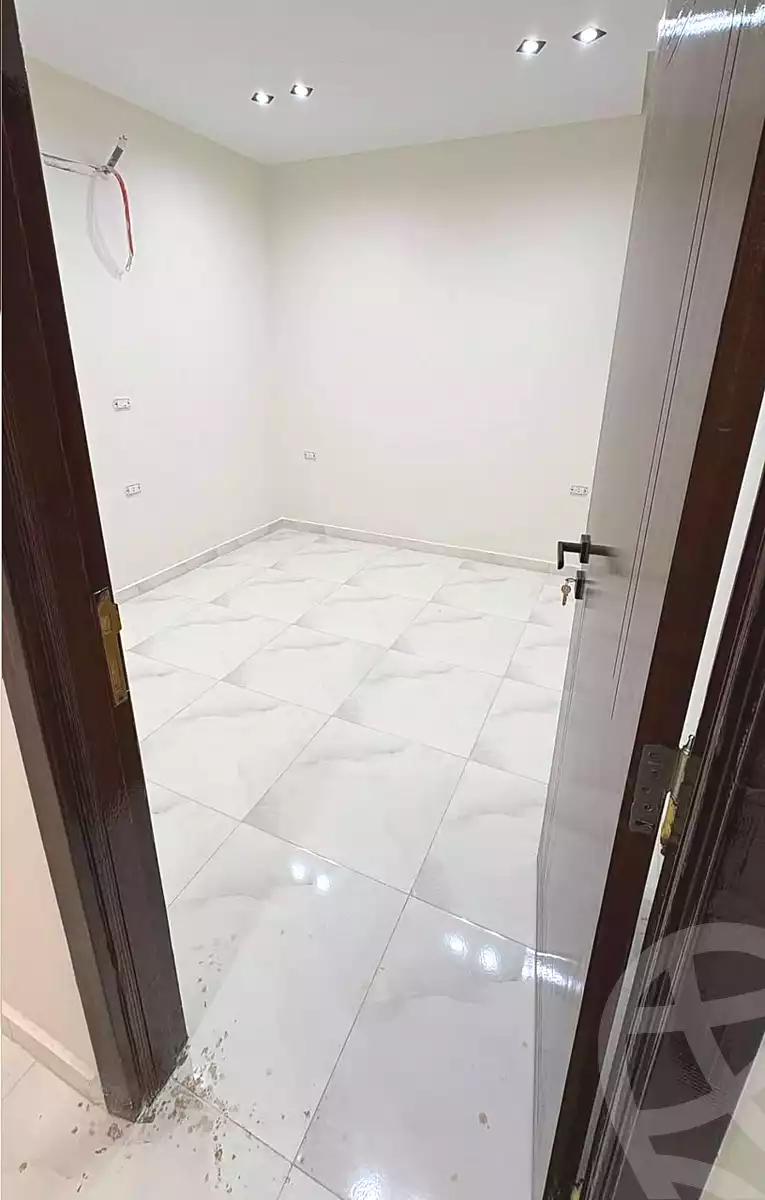 https://aqarmap.com.eg/en/listing/7357545-for-sale-cairo-6th-of-october-el-ahyaa-neighborhood-2nd-street-2