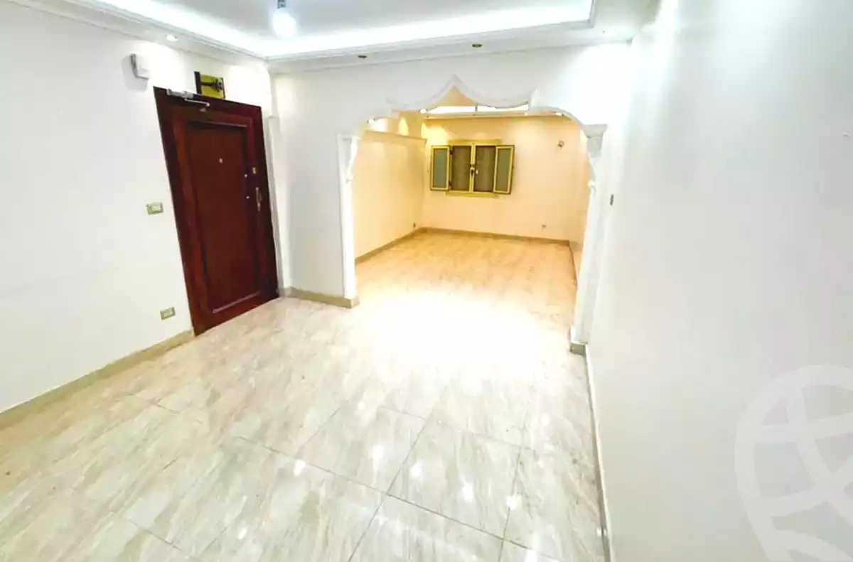 https://aqarmap.com.eg/en/listing/7357628-for-rent-alexandria-moharram-bey