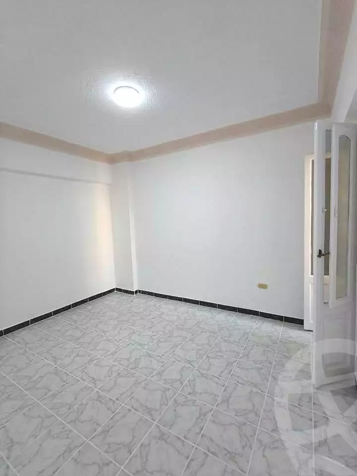 https://aqarmap.com.eg/en/listing/7357725-for-sale-alexandria-al-agamy-shataa-el-nakheel