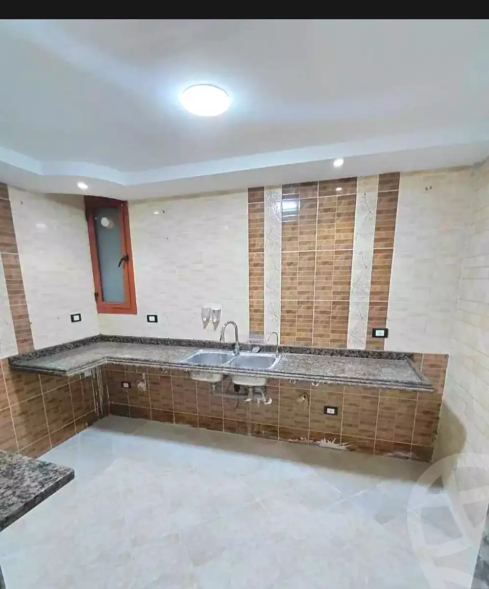 https://aqarmap.com.eg/en/listing/7357765-for-sale-alexandria-sydy-bshr-sydy-bshr-bhry-khalil-hamada-st