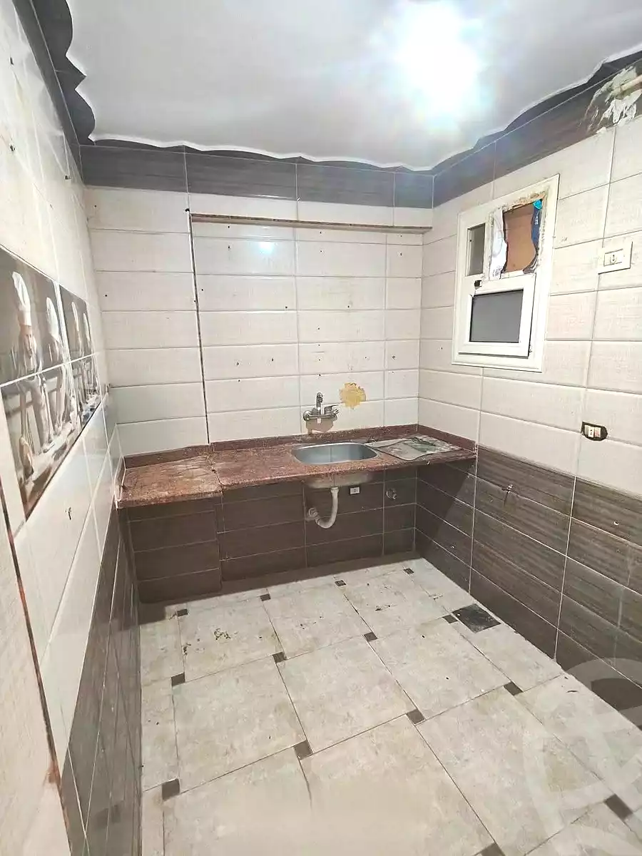 https://aqarmap.com.eg/ar/listing/7358023-for-sale-alexandria-sydy-bshr-sydy-bshr-bhry-gamal-abd-el-nasir-st