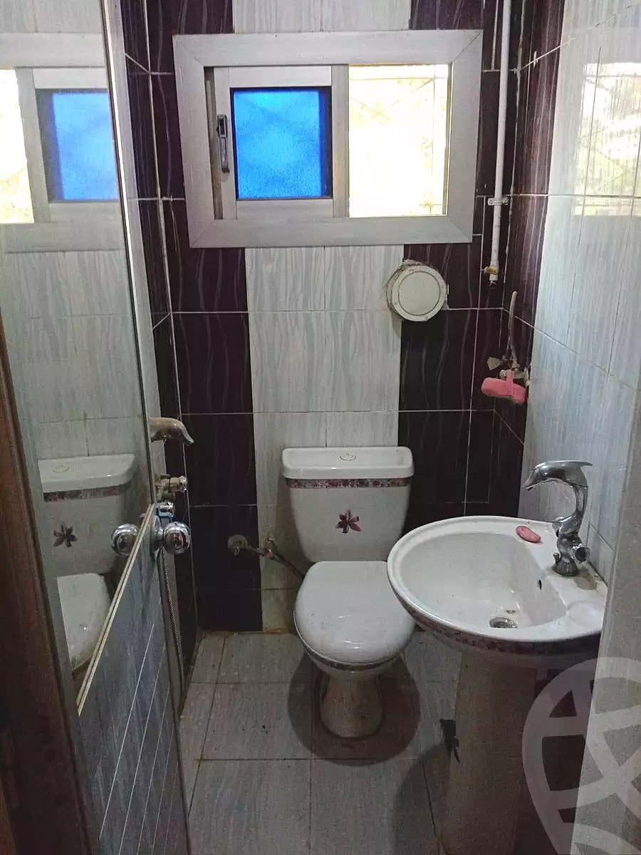 https://aqarmap.com.eg/ar/listing/7358067-for-sale-cairo-helwan-helwan-el-sharkeya-zaki-hawas-st