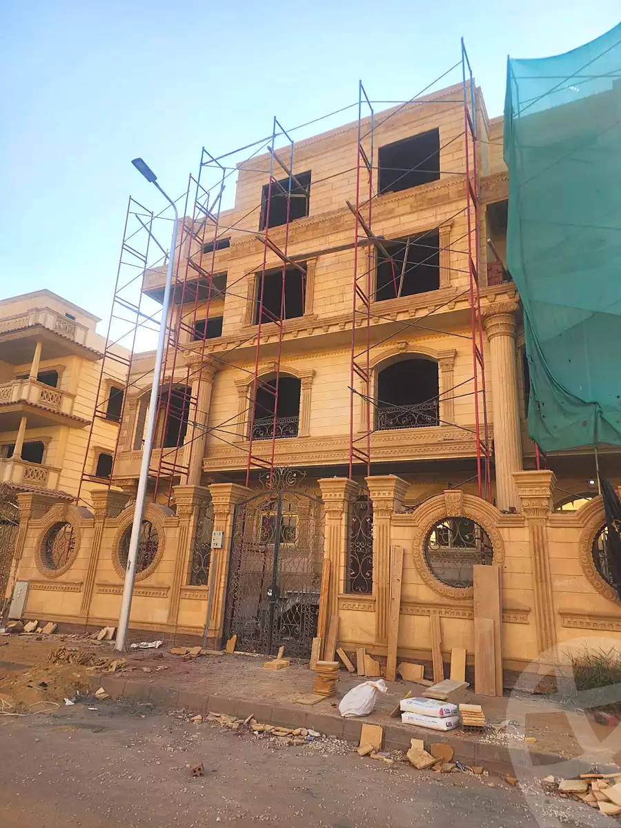 https://aqarmap.com.eg/ar/listing/7358080-for-sale-cairo-new-cairo-el-kornfol-el-kornfol-10