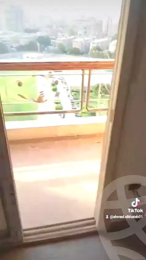 https://aqarmap.com.eg/en/listing/7358303-for-sale-cairo-el-agouza-salem-salem-st