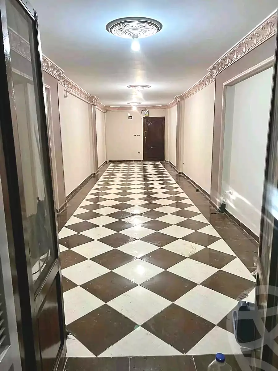 https://aqarmap.com.eg/ar/listing/7358370-for-rent-alexandria-al-agamy-el-hanouvel-al-haded-we-al-soulb-st