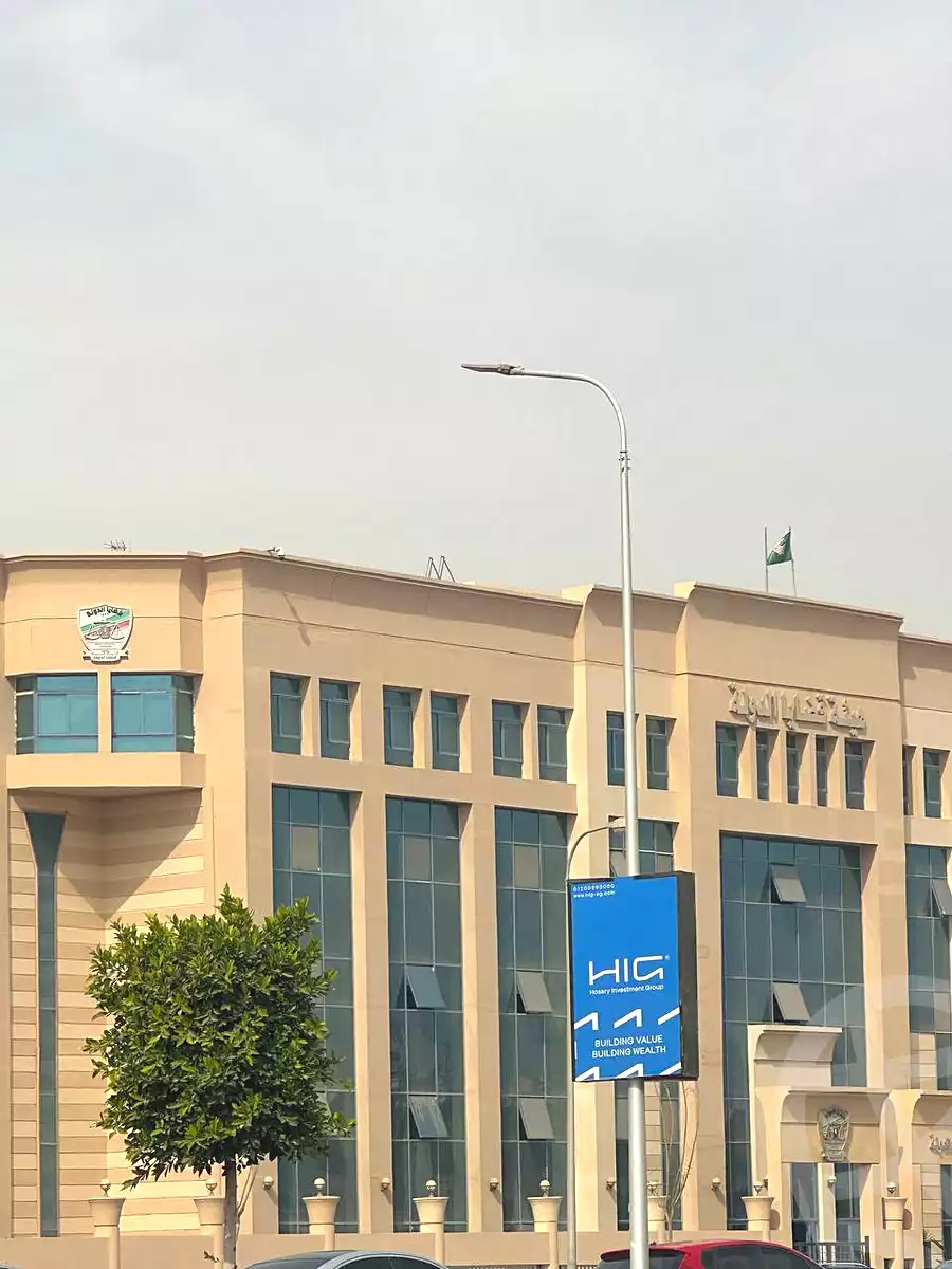https://aqarmap.com.eg/en/listing/7358363-for-sale-cairo-6th-of-october-hadaeq-october-golden-square