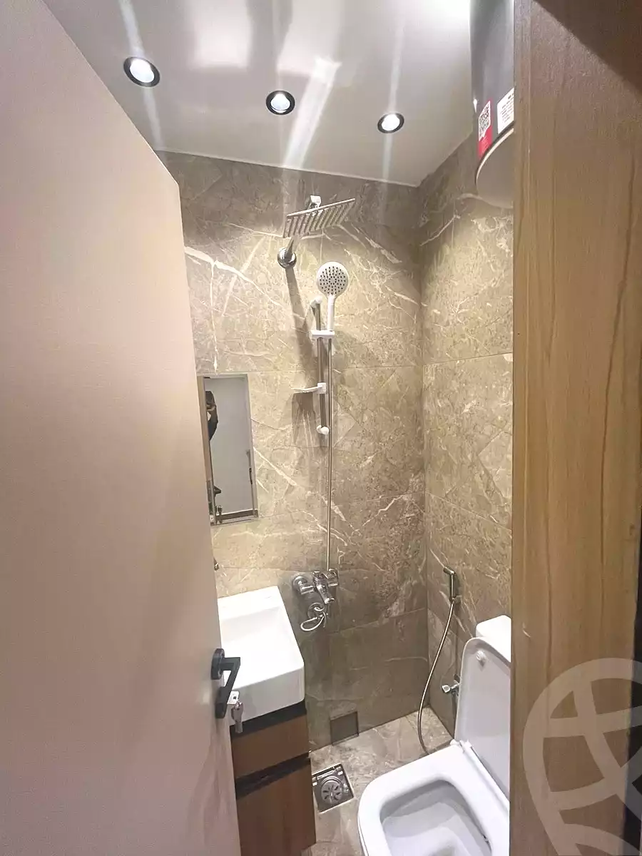 https://aqarmap.com.eg/ar/listing/7359077-for-rent-cairo-6th-of-october-el-ahyaa-neighborhood-1st-seventh-neighborhood