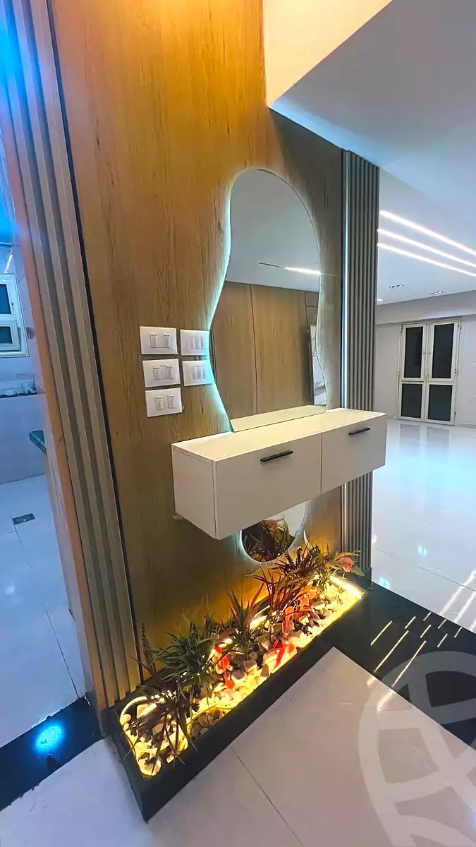 https://aqarmap.com.eg/ar/listing/7359089-for-rent-cairo-6th-of-october-el-ahyaa-neighborhood-8th-neighborhood-1