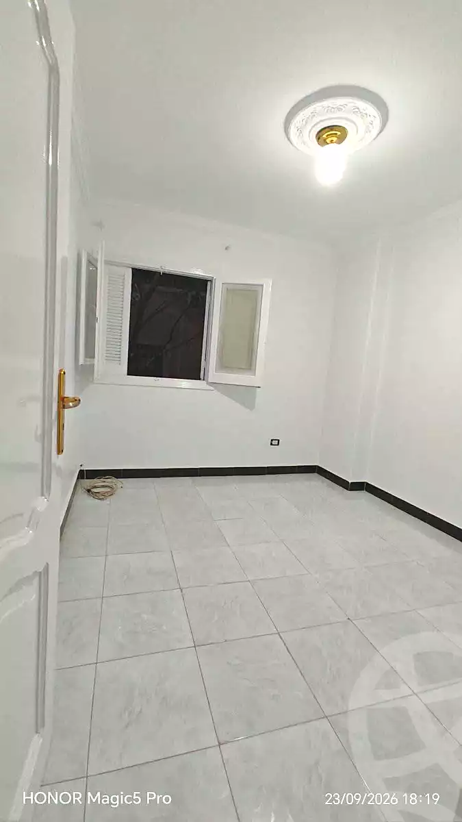 https://aqarmap.com.eg/en/listing/7359770-for-sale-cairo-helwan-helwan-el-sharkeya-khesro-basha-st