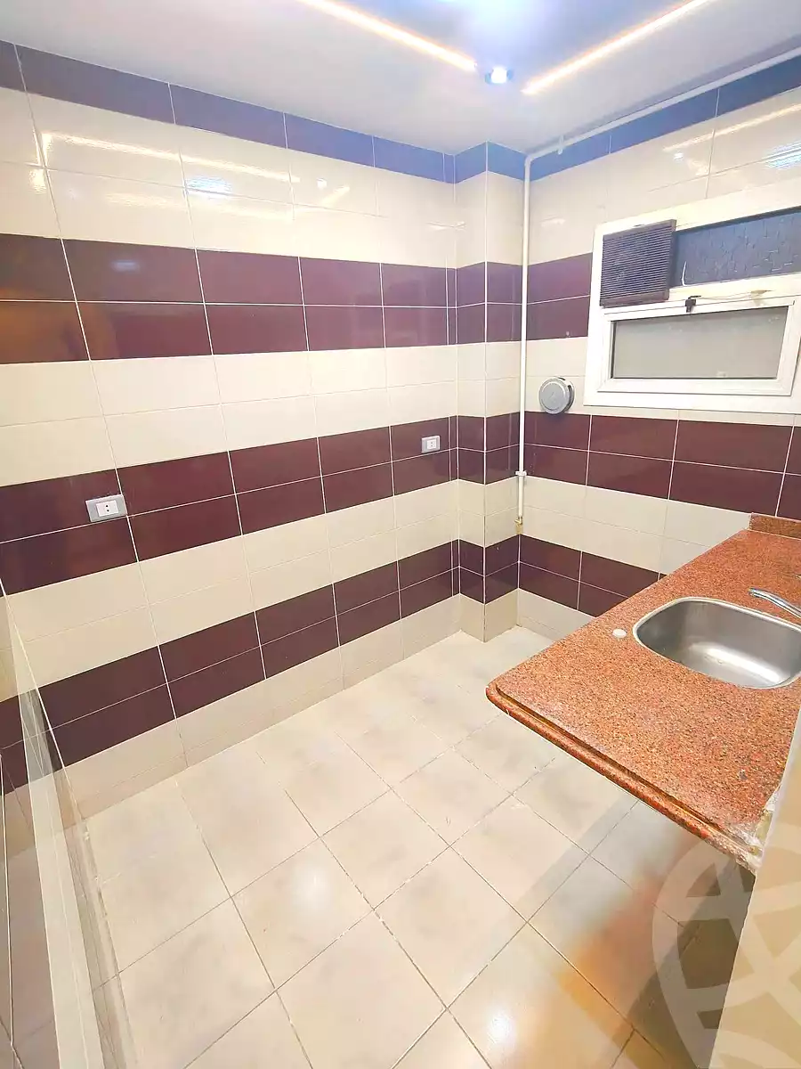 https://aqarmap.com.eg/en/listing/7359796-for-sale-alexandria-miami-abou-el-arab-st