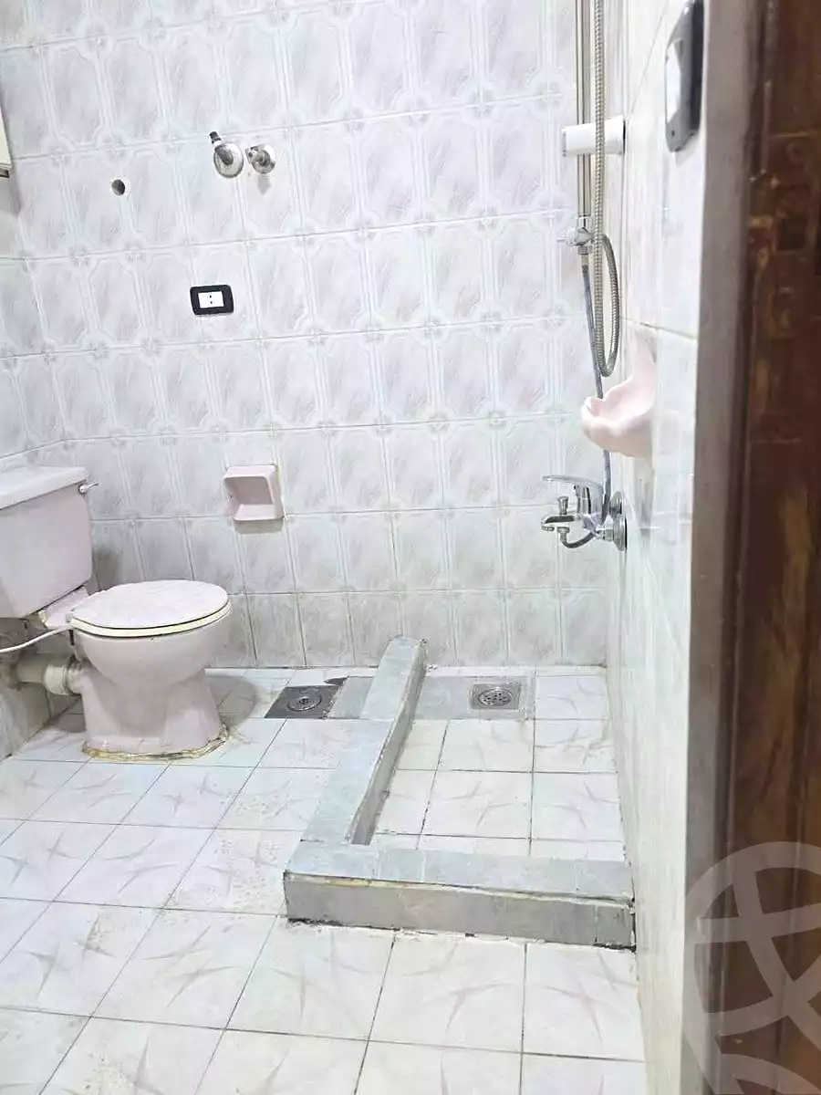 https://aqarmap.com.eg/ar/listing/7359931-for-sale-alexandria-al-agamy-lbytsh