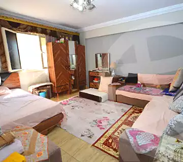 https://aqarmap.com.eg/en/listing/7359946-for-sale-alexandria-camp-cesar