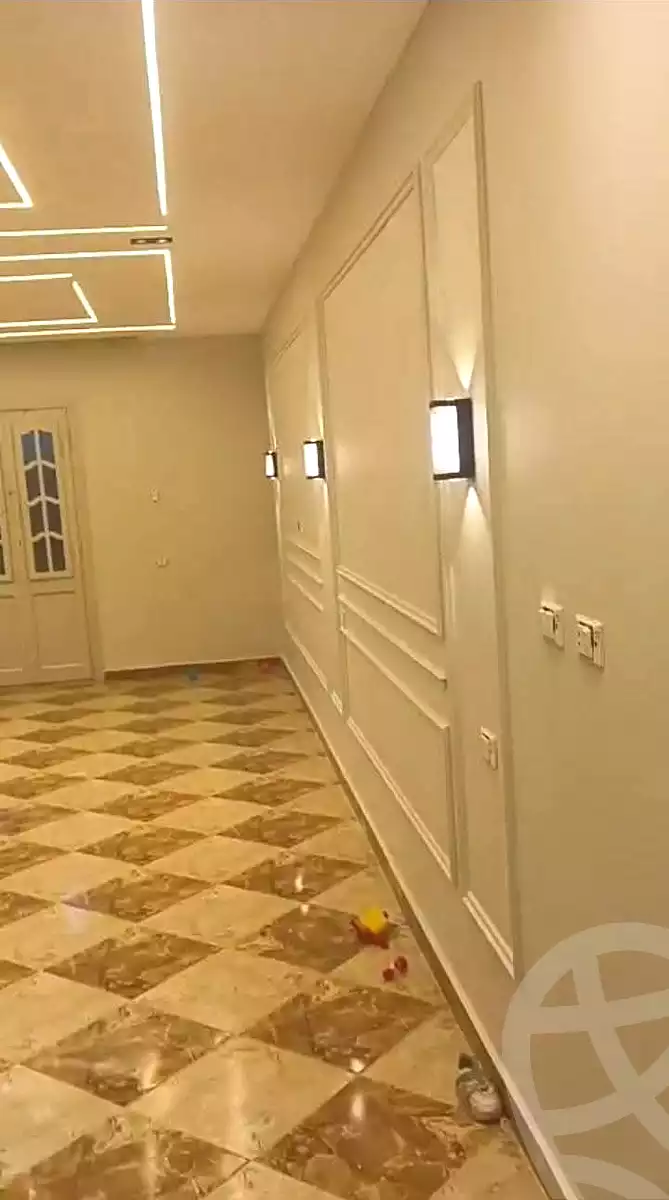https://aqarmap.com.eg/ar/listing/7360003-for-sale-alexandria-al-agamy-ibrahim-el-aowam-st