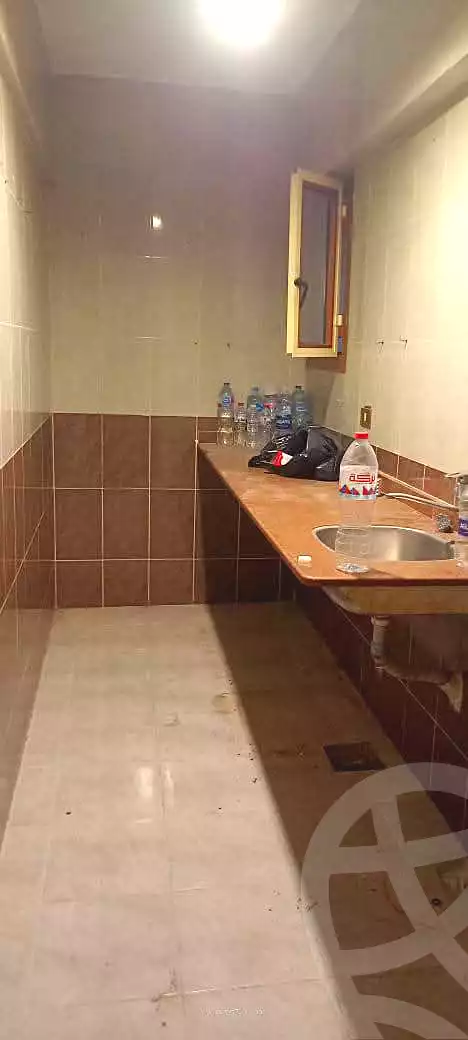 https://aqarmap.com.eg/en/listing/7360005-for-sale-alexandria-al-agamy-el-hanouvel-el-warsha-st