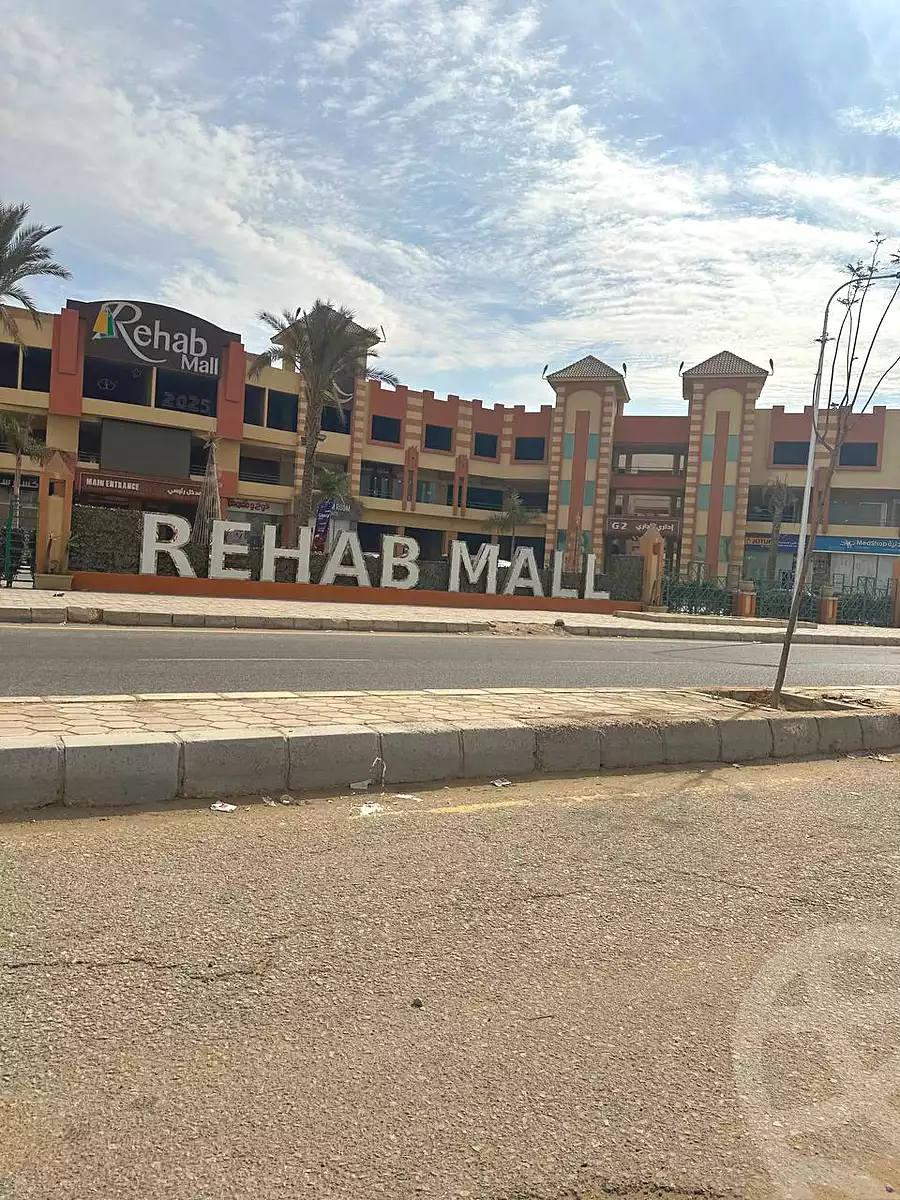 https://aqarmap.com.eg/en/listing/7360170-for-sale-cairo-6th-of-october-hadaeq-october-golden-square