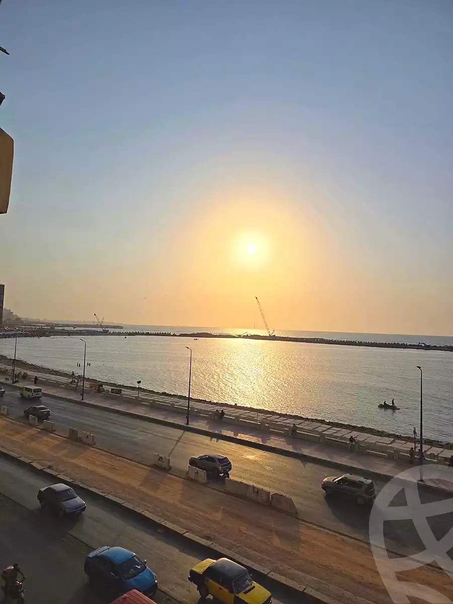https://aqarmap.com.eg/ar/listing/7360233-for-sale-alexandria-sydy-bshr-tryq-ljysh