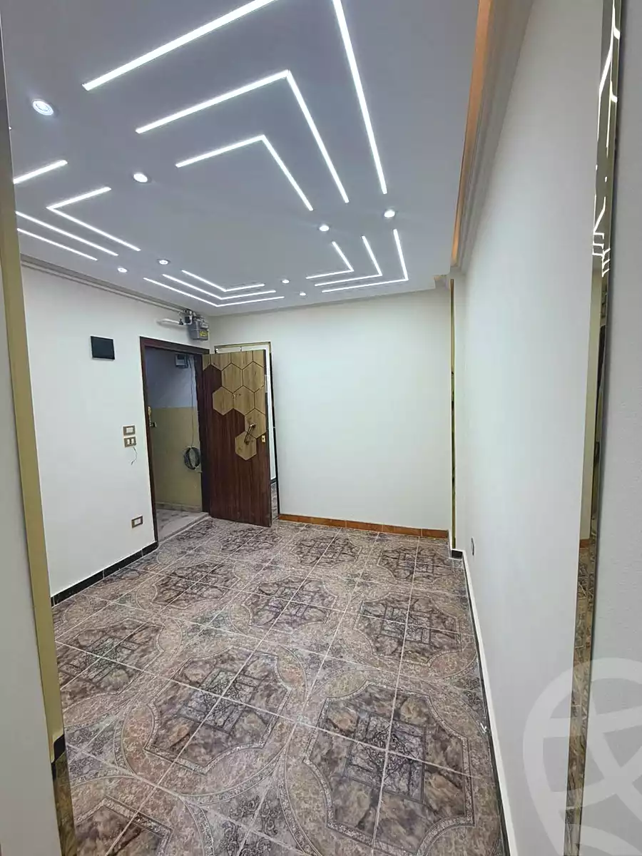 https://aqarmap.com.eg/ar/listing/7360238-for-sale-alexandria-lsywf-el-falki