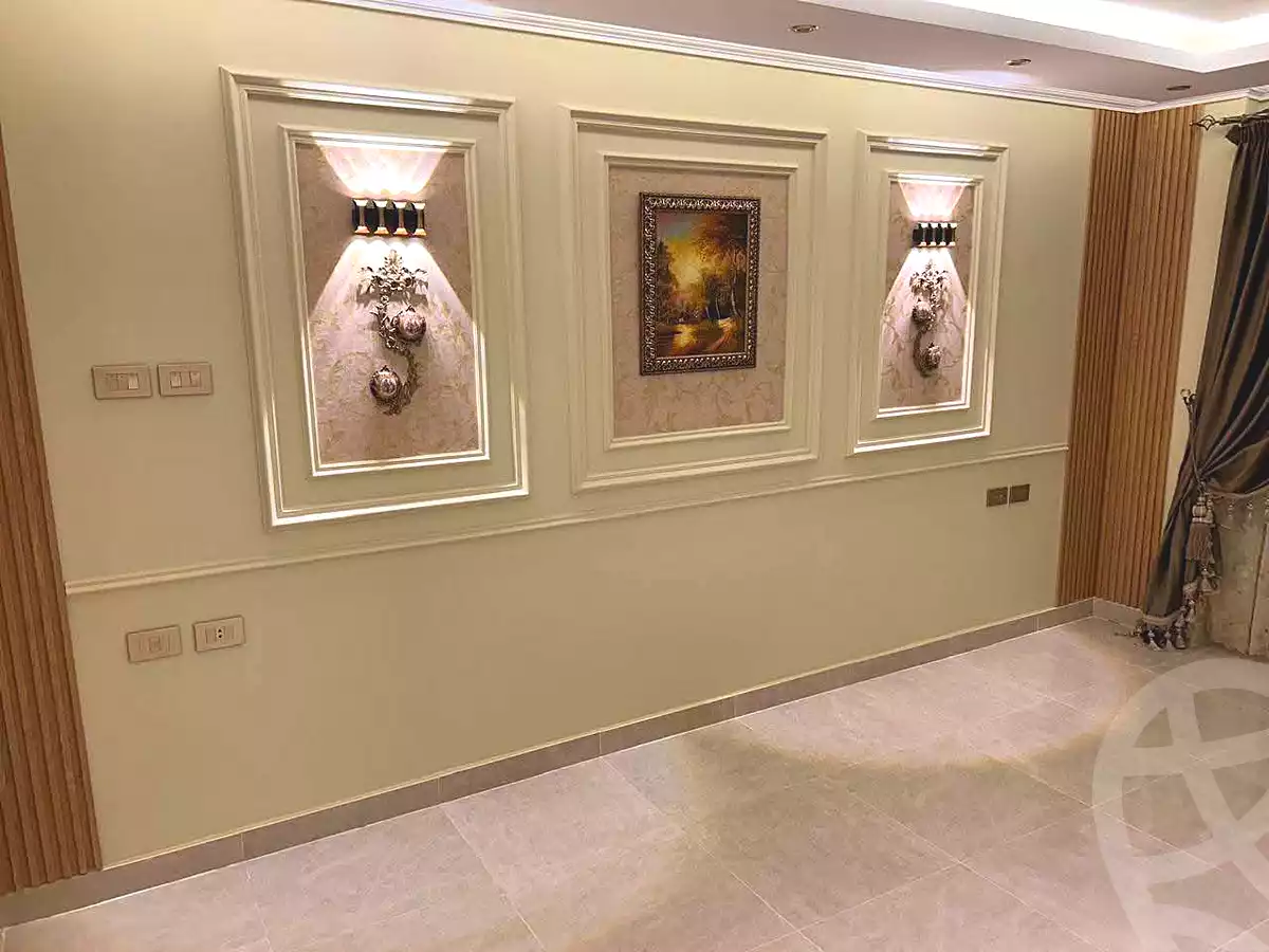 https://aqarmap.com.eg/ar/listing/7360390-for-sale-cairo-helwan-helwan-el-sharkeya-mostafa-safwat-st