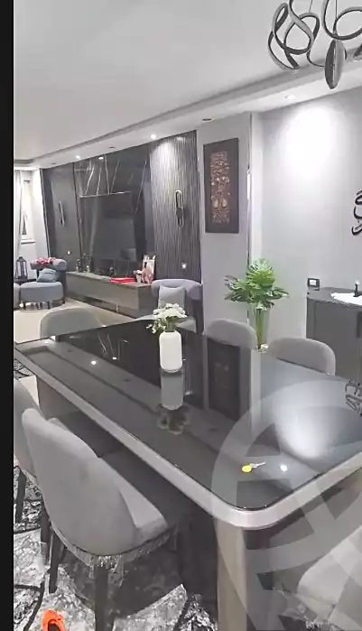 https://aqarmap.com.eg/ar/listing/7360480-for-sale-cairo-ain-shams-ain-shams-el-sharkia-el-zahraa-st