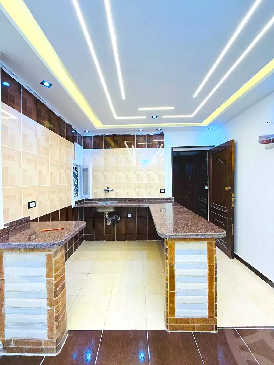 https://aqarmap.com.eg/en/listing/7360614-for-sale-alexandria-al-agamy-shataa-el-nakheel-street-4