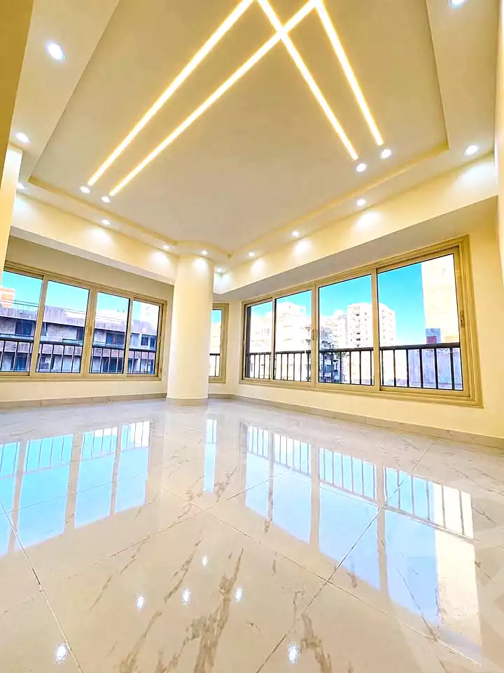 https://aqarmap.com.eg/ar/listing/7360677-for-sale-alexandria-al-agamy-lbytsh