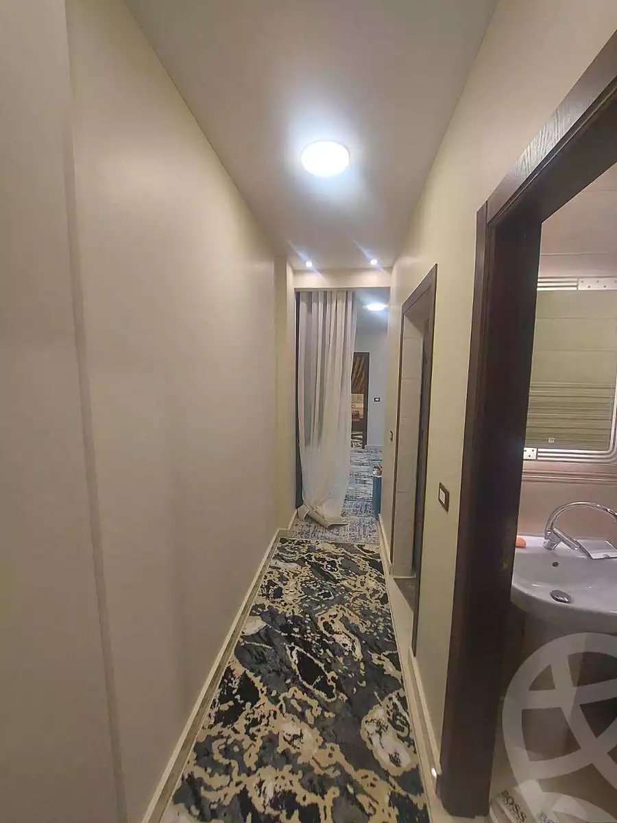 https://aqarmap.com.eg/en/listing/7360843-for-sale-cairo-helwan-el-shareaa-el-sharby-st