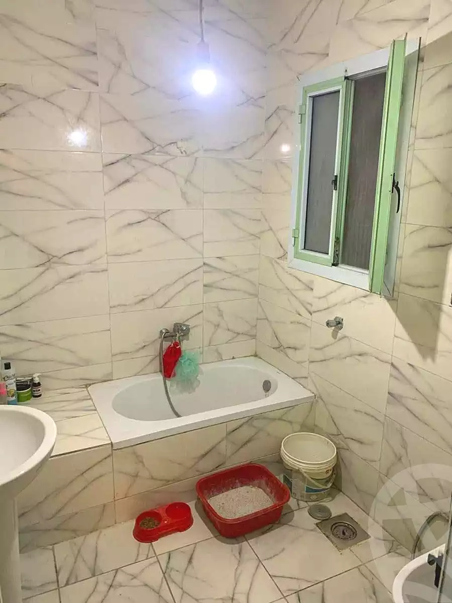 https://aqarmap.com.eg/ar/listing/7360902-for-sale-alexandria-moharram-bey-el-rasafa-st