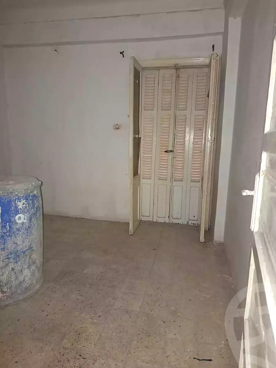 https://aqarmap.com.eg/en/listing/7361106-for-rent-alexandria-lsywf-el-falki