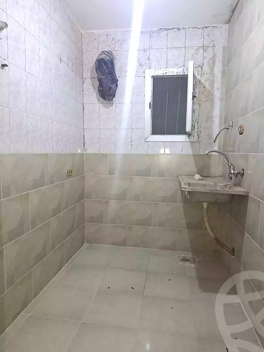 https://aqarmap.com.eg/en/listing/7361106-for-rent-alexandria-lsywf-el-falki