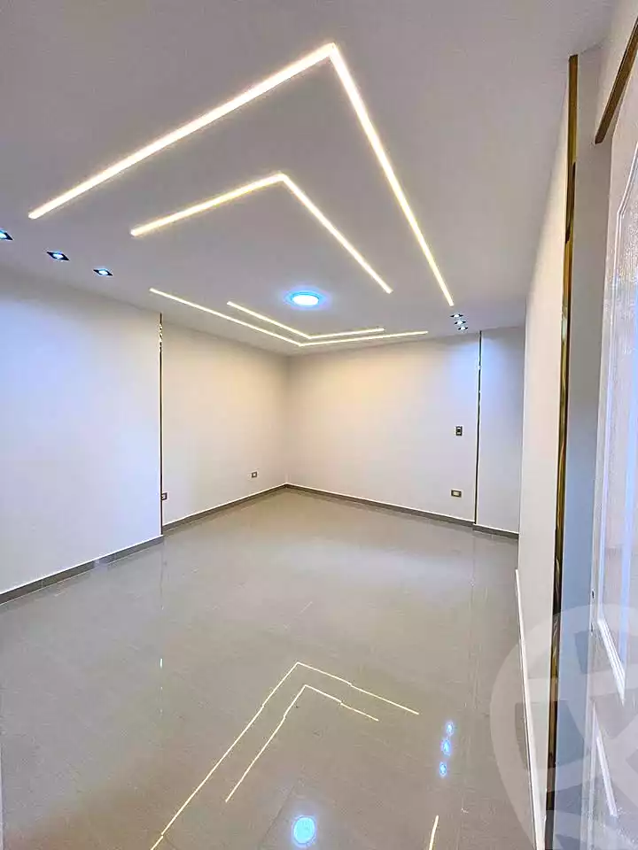 https://aqarmap.com.eg/ar/listing/7361183-for-sale-alexandria-sydy-bshr-sydy-bshr-bhry-shr-mhmwd-l-yswy