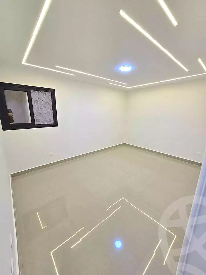 https://aqarmap.com.eg/ar/listing/7361251-for-sale-alexandria-el-asafra-shr-45