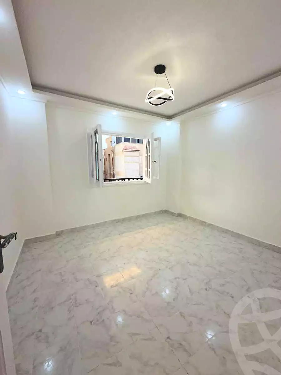 https://aqarmap.com.eg/en/listing/7361317-for-sale-alexandria-al-agamy-shataa-el-nakheel