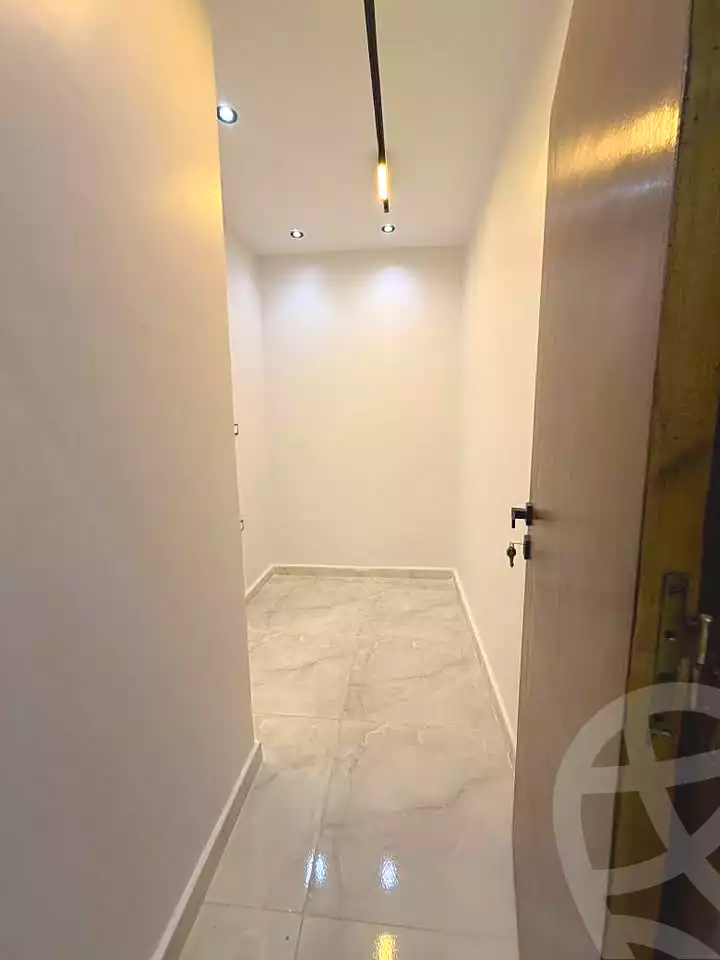 https://aqarmap.com.eg/en/listing/7361406-for-sale-alexandria-al-agamy-lbytsh-shahr-al-assal-st