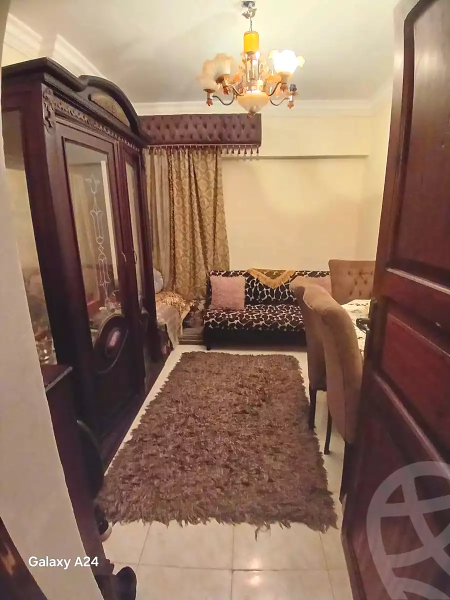 https://aqarmap.com.eg/ar/listing/7361642-for-rent-alexandria-miami