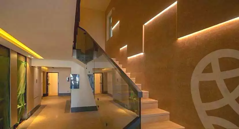 https://aqarmap.com.eg/ar/listing/7361698-for-sale-cairo-new-cairo-compounds-blm-hylz-nyw-kyrw
