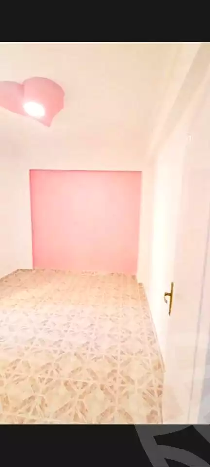 https://aqarmap.com.eg/en/listing/7361817-for-rent-alexandria-al-agamy-el-kilo-21