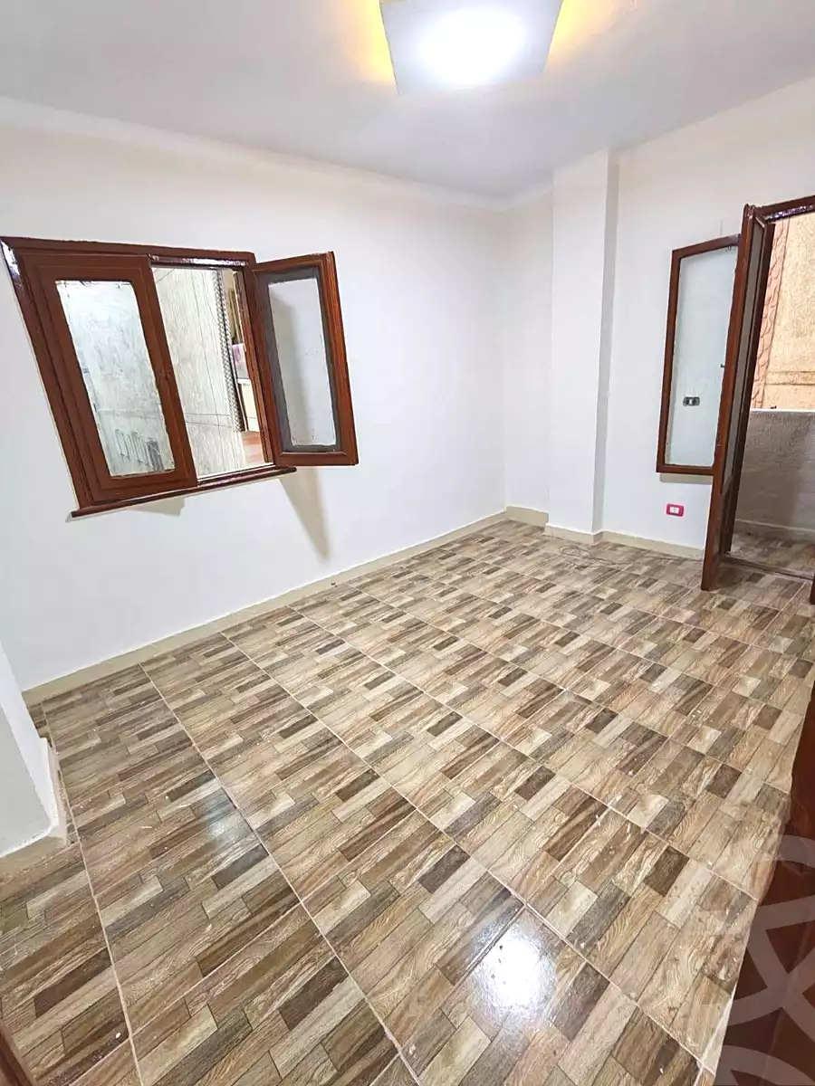 https://aqarmap.com.eg/ar/listing/7361899-for-sale-alexandria-al-agamy-el-hanouvel