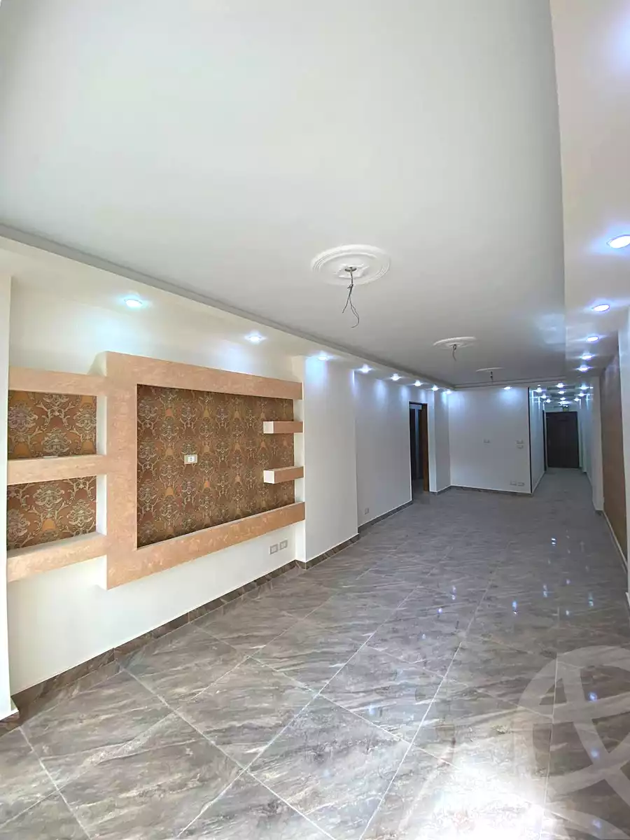 https://aqarmap.com.eg/en/listing/7361954-for-sale-alexandria-al-agamy-lbytsh-bianchiii