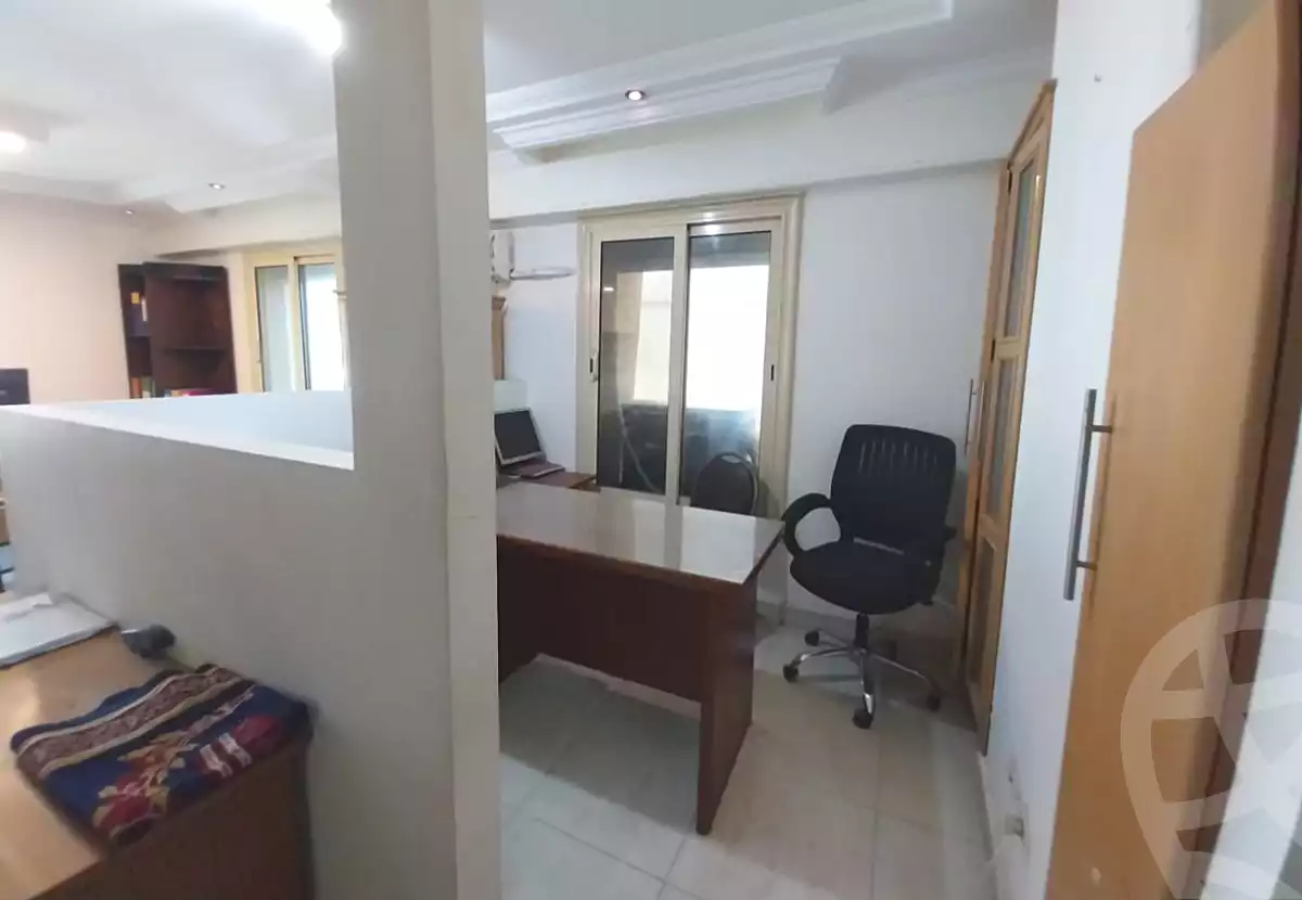 https://aqarmap.com.eg/ar/listing/7362100-for-sale-cairo-el-sheikh-zayed-city-compounds-beverly-hills