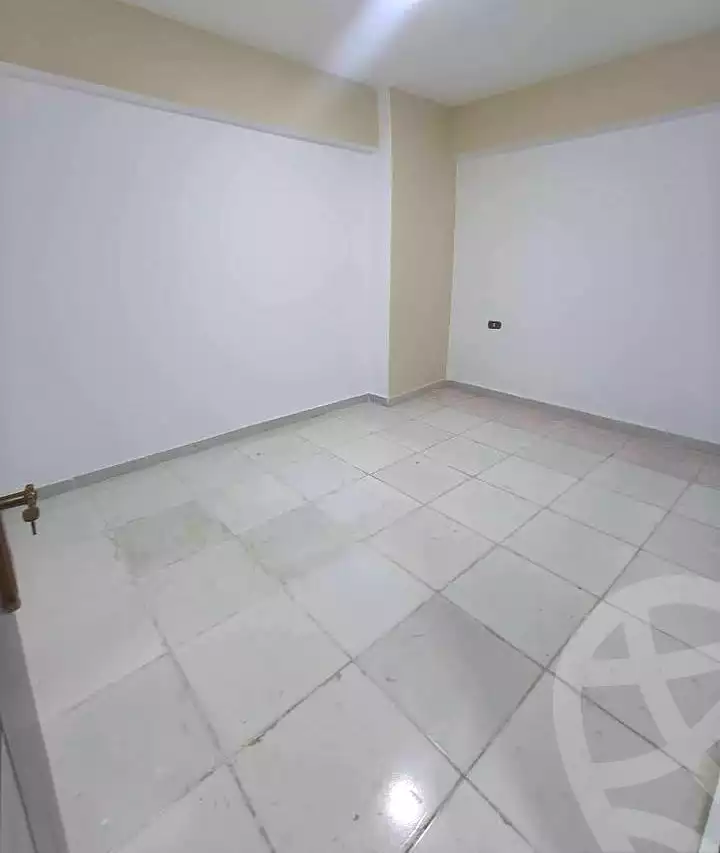 https://aqarmap.com.eg/en/listing/7362509-for-sale-alexandria-lsywf-el-falki