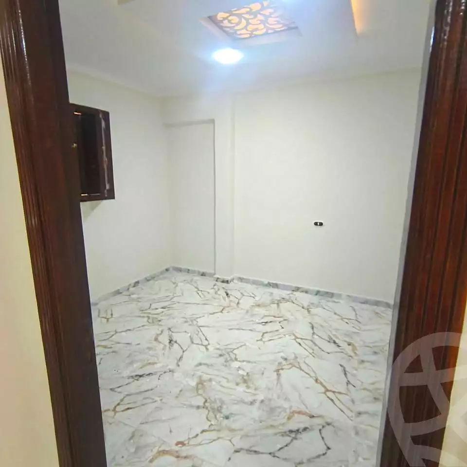 https://aqarmap.com.eg/ar/listing/7362601-for-sale-alexandria-al-agamy-el-kilo-21