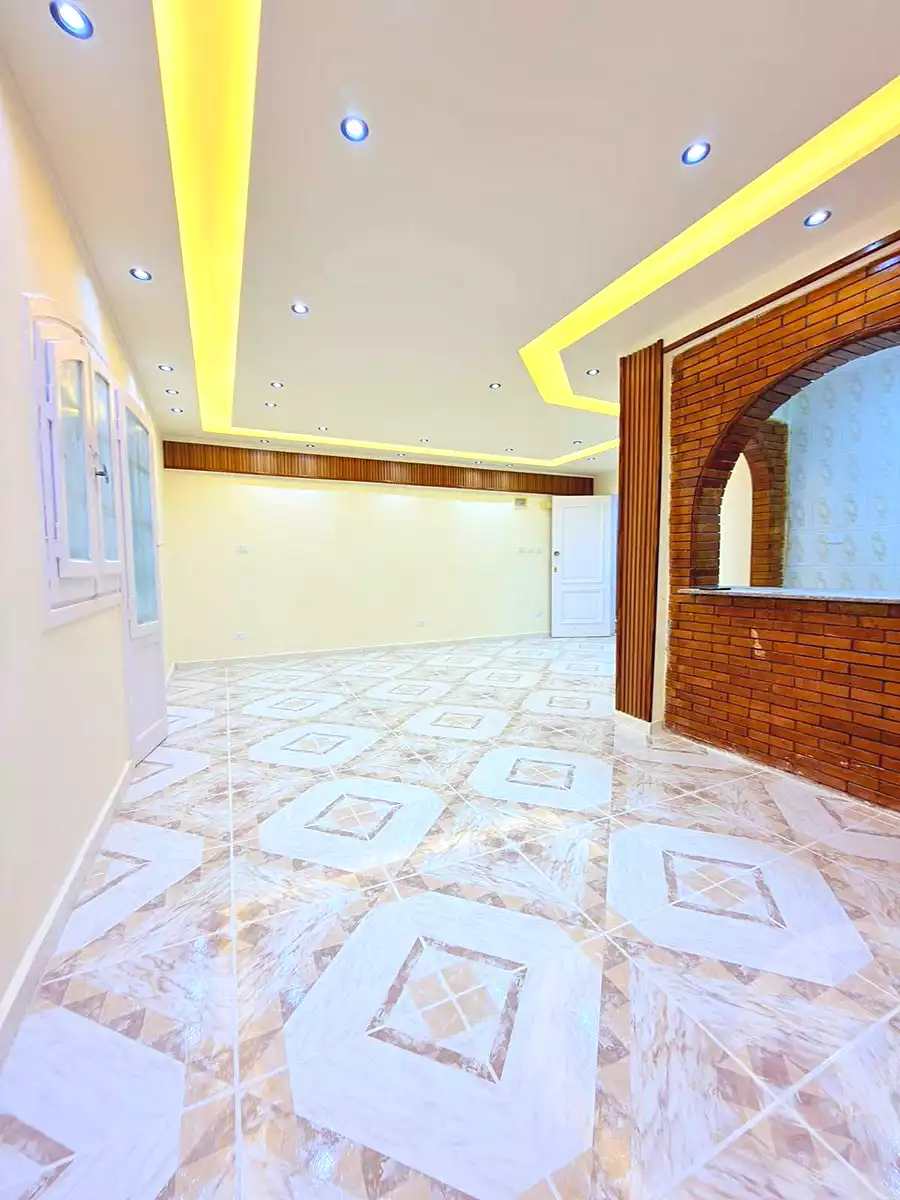 https://aqarmap.com.eg/en/listing/7362701-for-sale-alexandria-al-agamy-shataa-el-nakheel