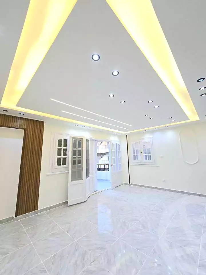 https://aqarmap.com.eg/ar/listing/7362711-for-sale-alexandria-al-agamy-shataa-el-nakheel