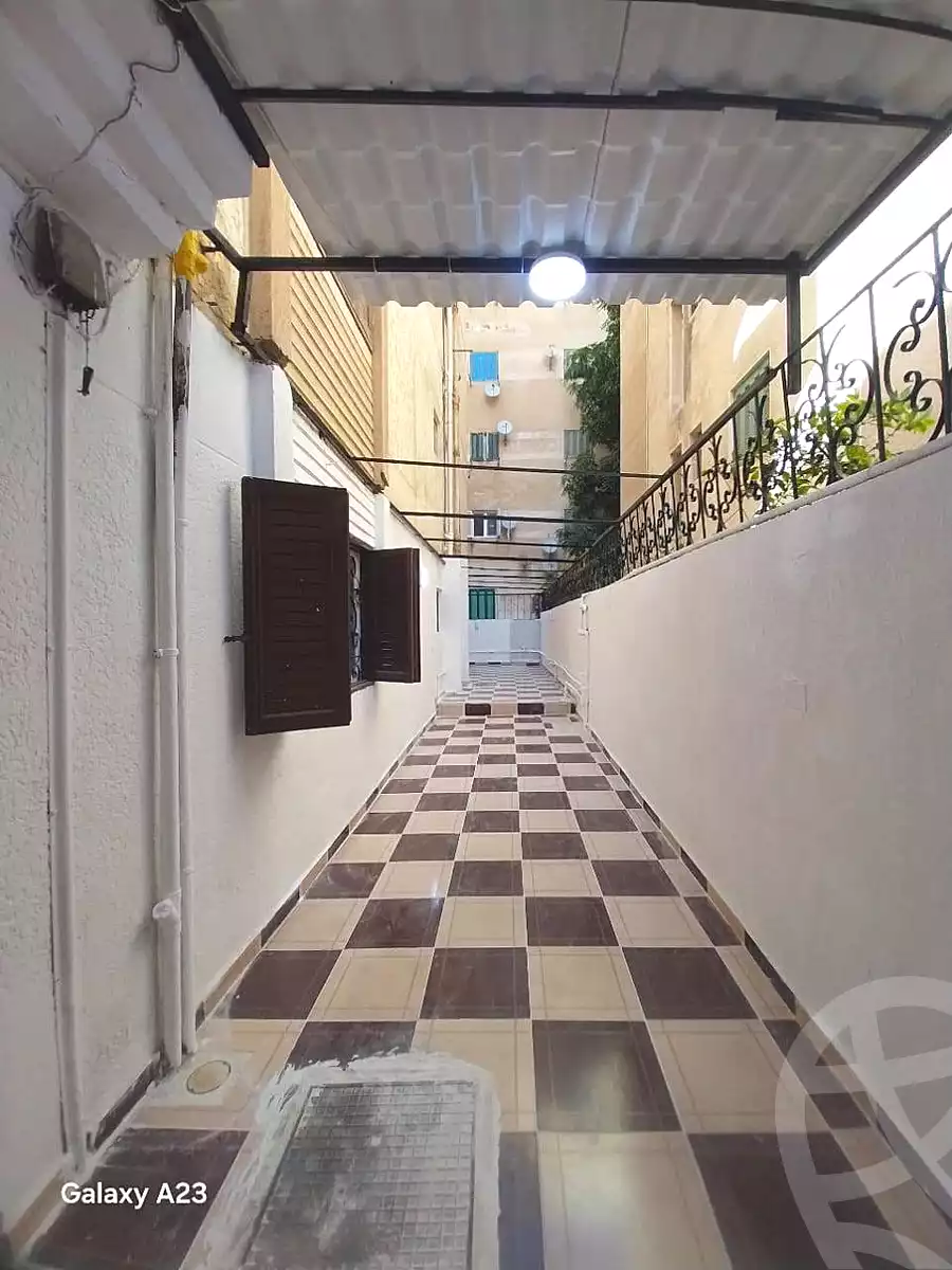 https://aqarmap.com.eg/ar/listing/7362883-for-sale-alexandria-al-agamy-shataa-el-nakheel