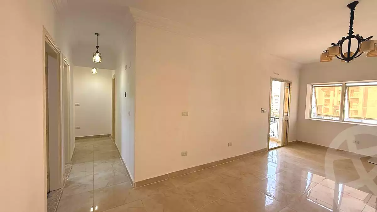 https://aqarmap.com.eg/ar/listing/7363205-for-rent-cairo-new-administrative-capital-r3-d8